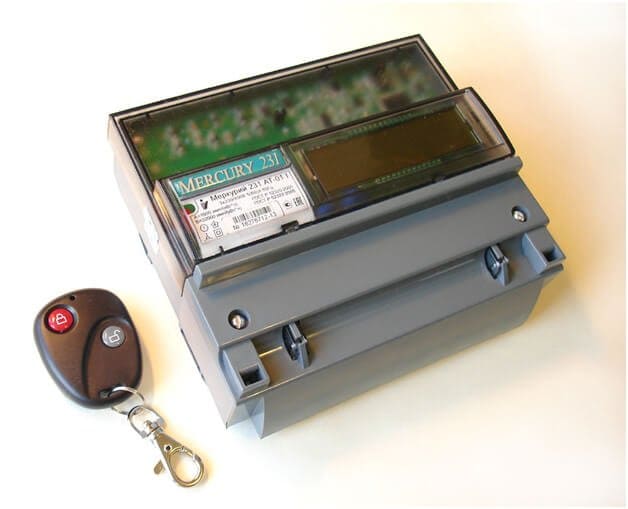 Счетчик электроэнергии с пультом